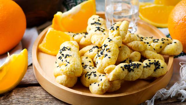 Griechisches Weihnachtsgebäck Koulourakia s_koulourakia-1 Griechisch - Καλα Χριστουγεννα! – Spracheninstitut Universität Leipzig